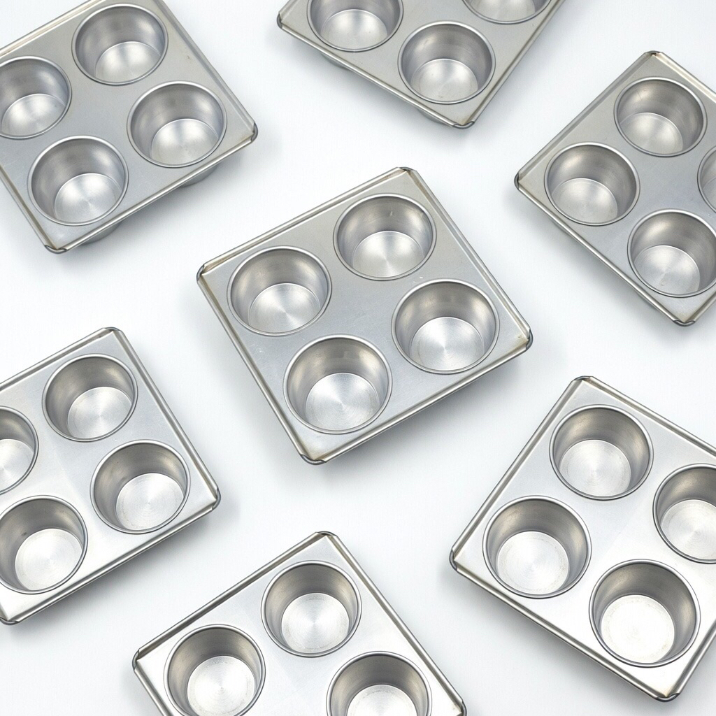 Toko Jenar - PROMO Tempat Sodan Wedang/ Cetakan Kue/ Loyang Muffin Bahan Aluminium Anti Pecah