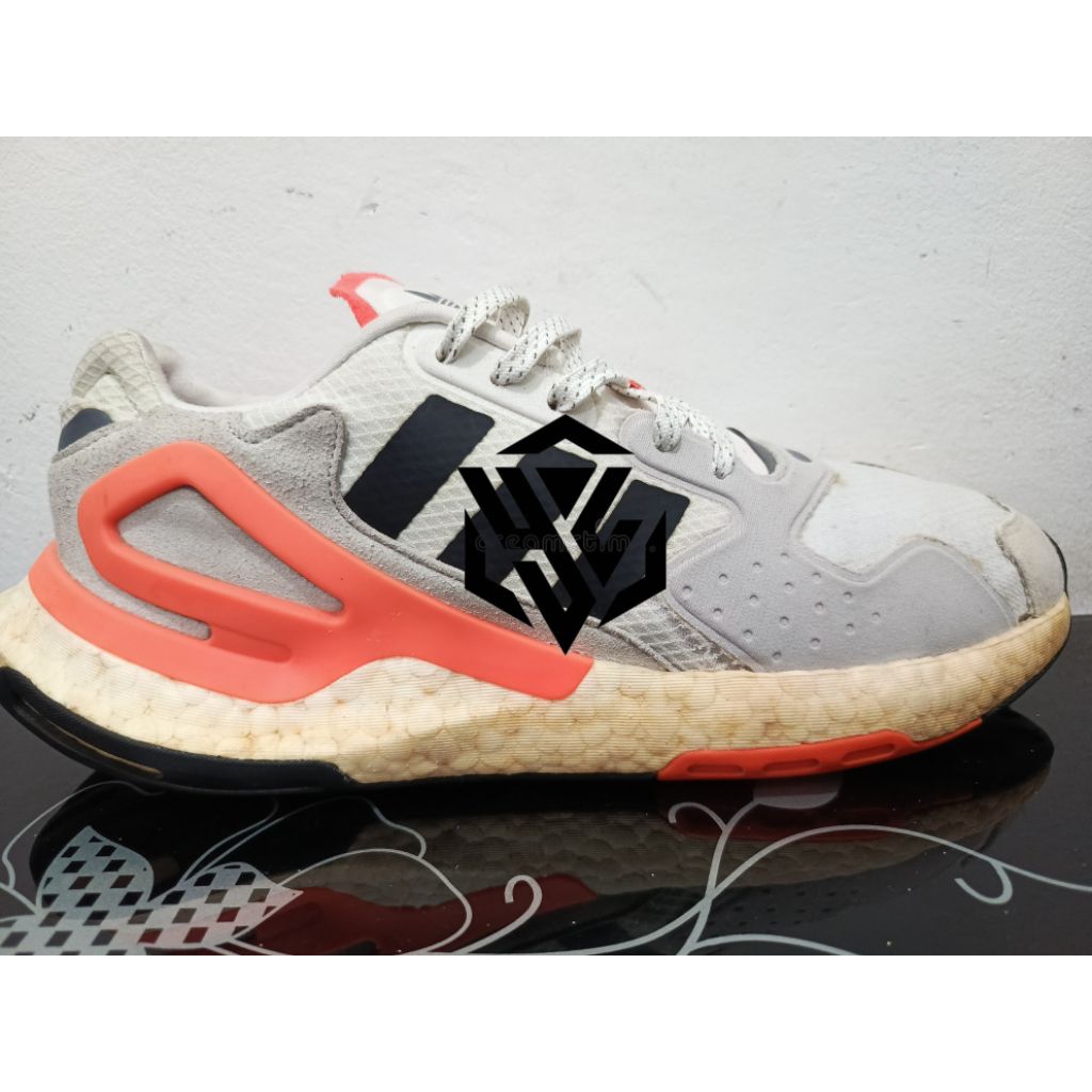 Sepatu mantan ORI - Adidas Day Jogger size 43