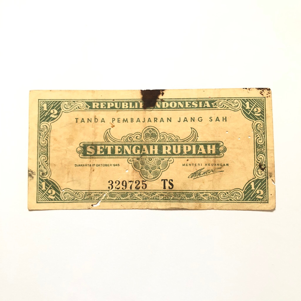 Uang Kertas Kuno Setengah Rupiah Seri ORI I Nominal Langka Tahun 1945 Kondisi Vf Kertas Tebal Hole N