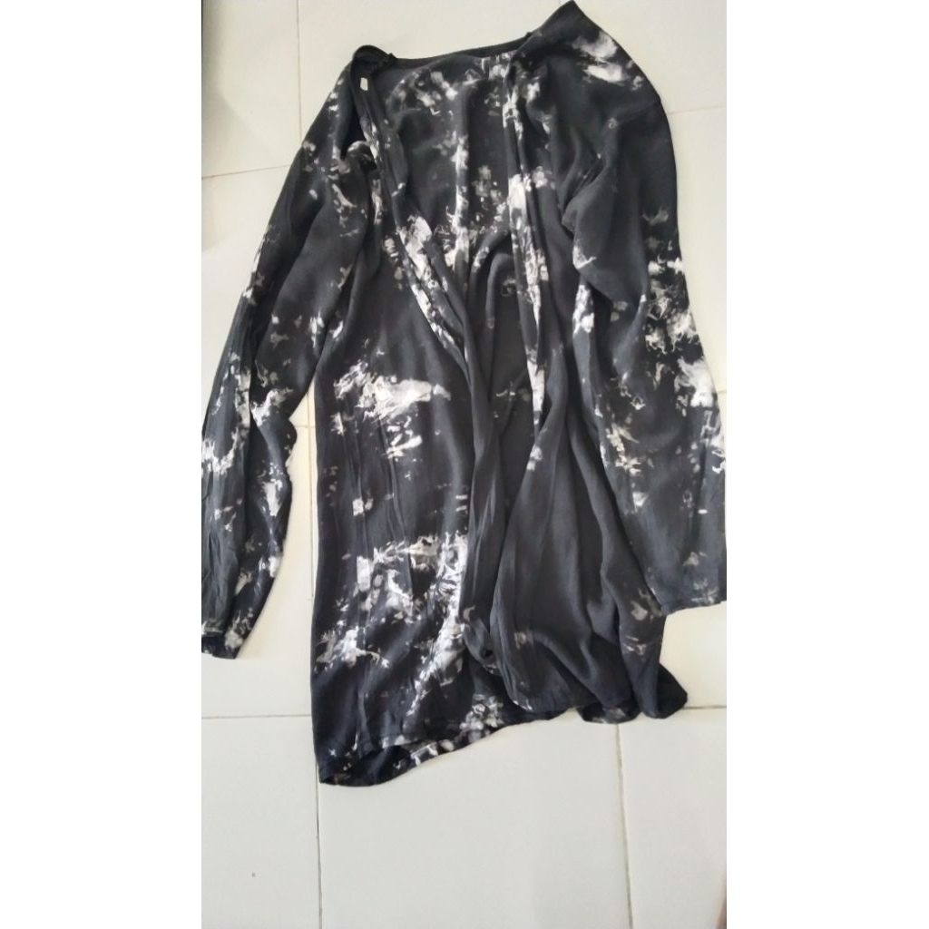 cardigan tanpa kancing lengan panjang