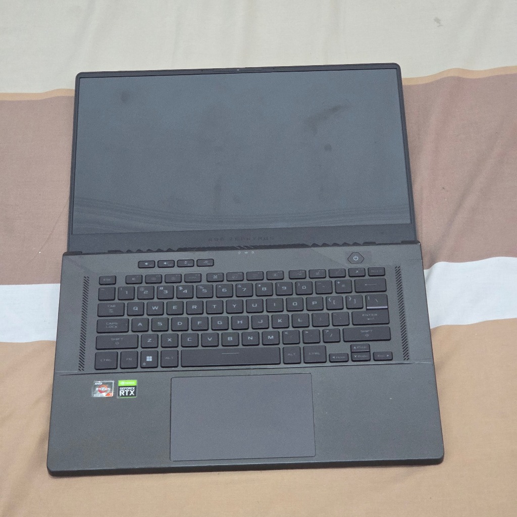 Preloved ASUS ROG Zephyrus G15 GA503RM Ryzen 7 6800HS RTX 3060 16GB/1TB Fullset