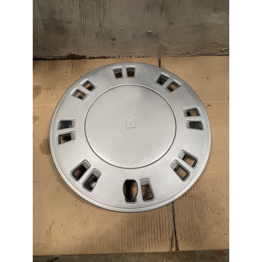 Wildop wheeldof dop cover tutup velg kaleng mobil Renault ring 13 original