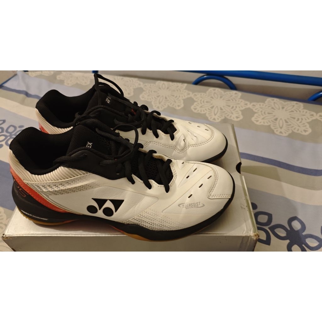 Sepatu Badminton Yonex SHB 65 Z3