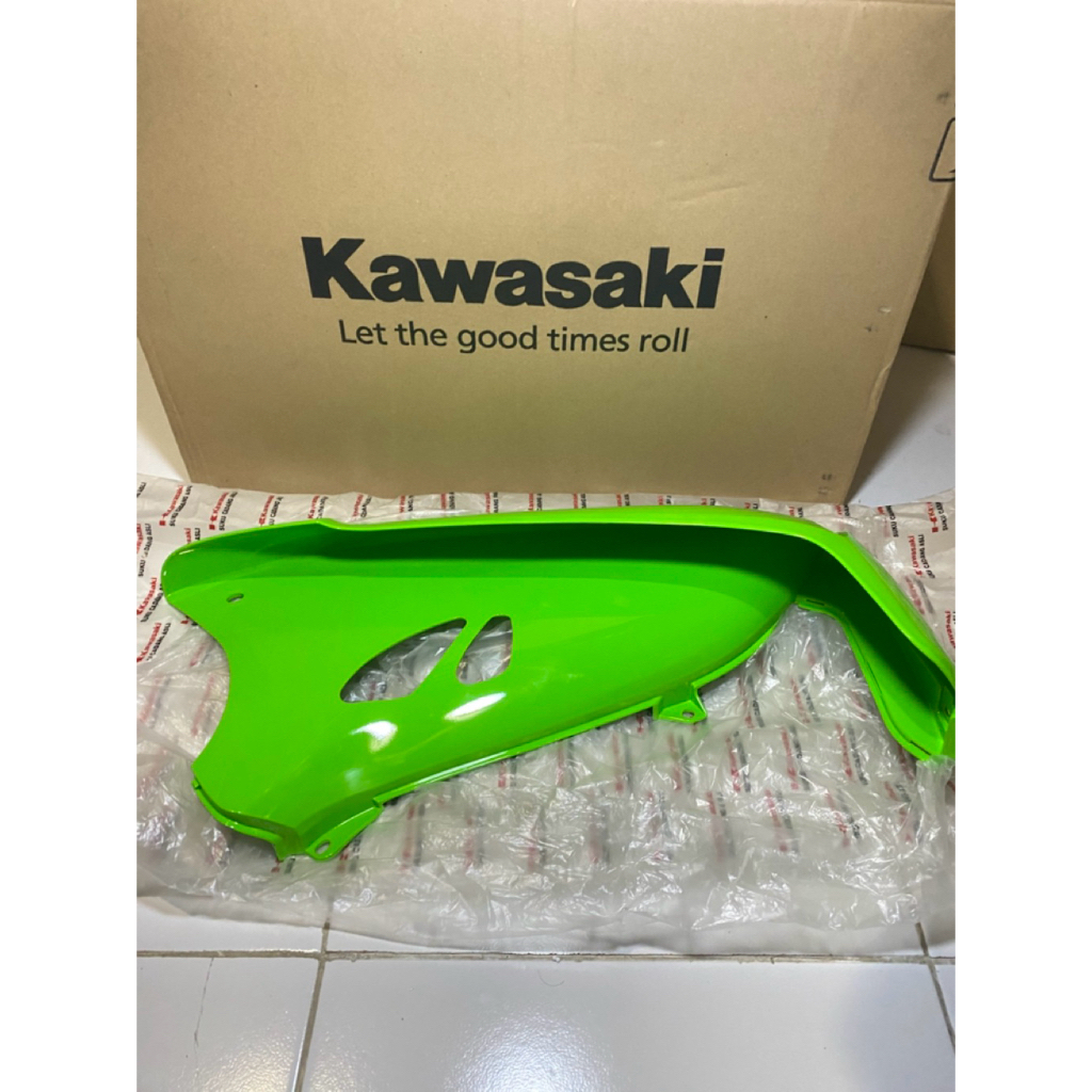 sayap kiri kawasaki blitz vr r joy hijau