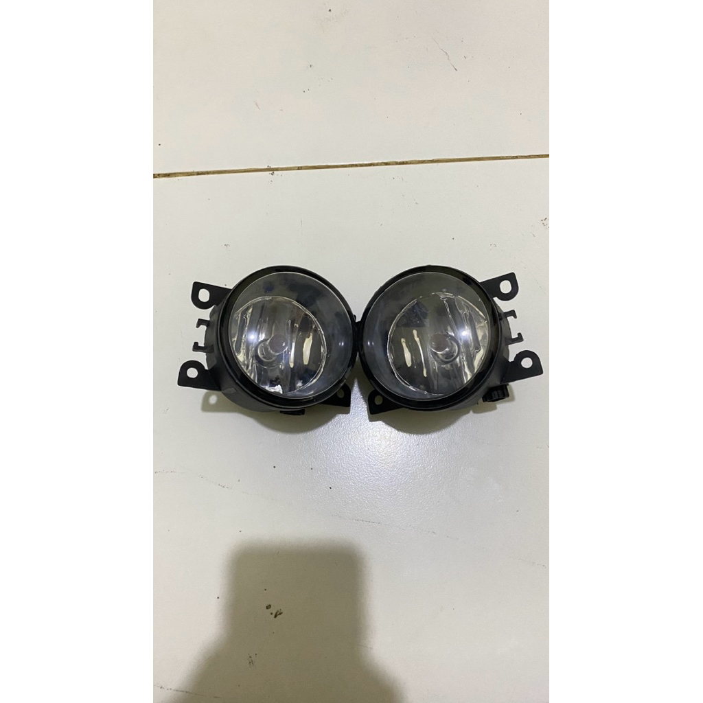 Lampu Kabut Foglamp Avanza Xenia 2007-2011