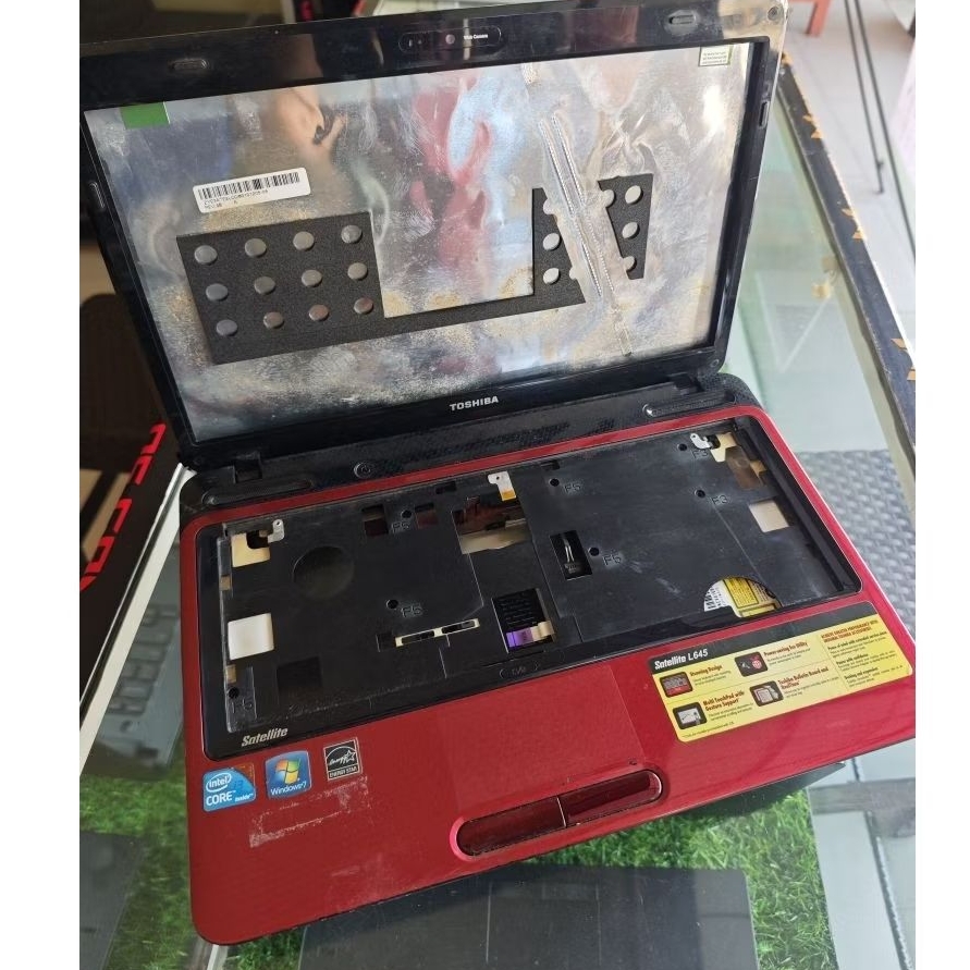 casing Toshiba L645