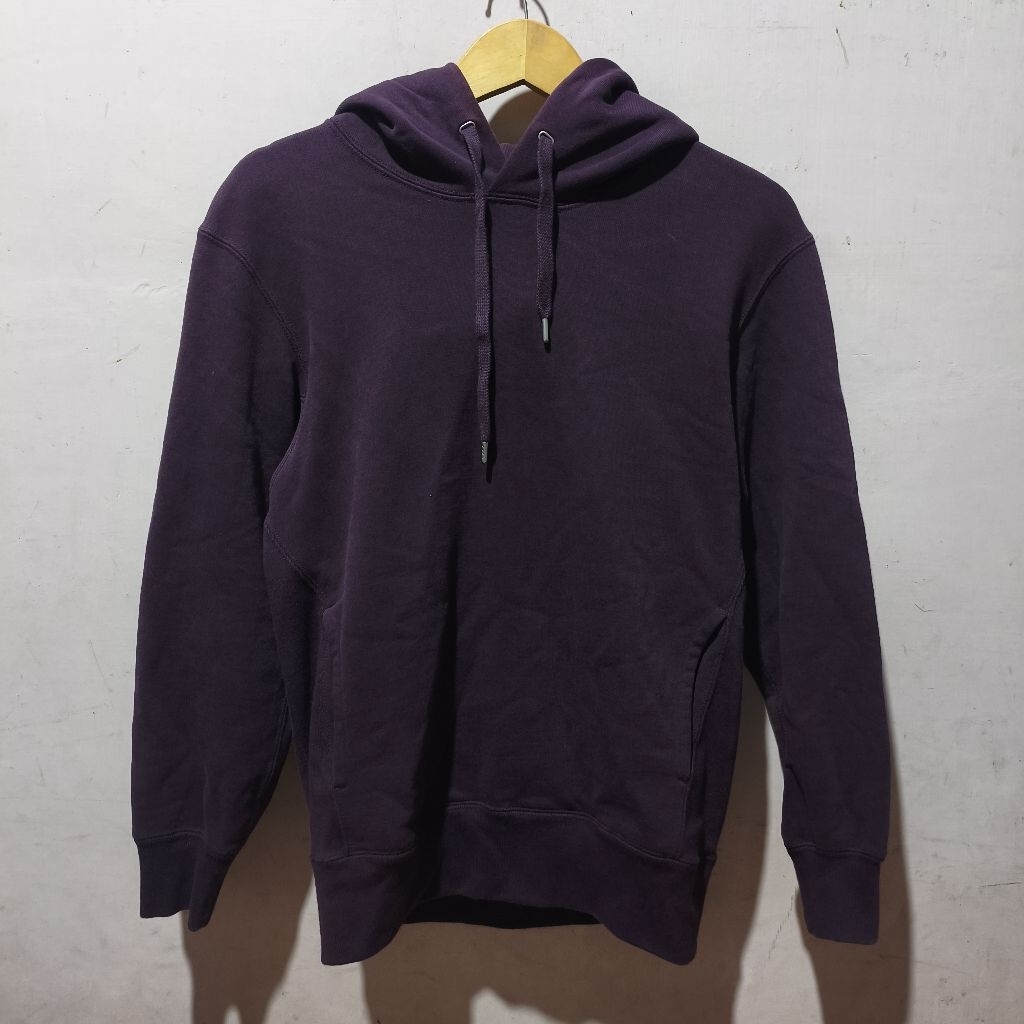Hoodie Uniqlo UUU second