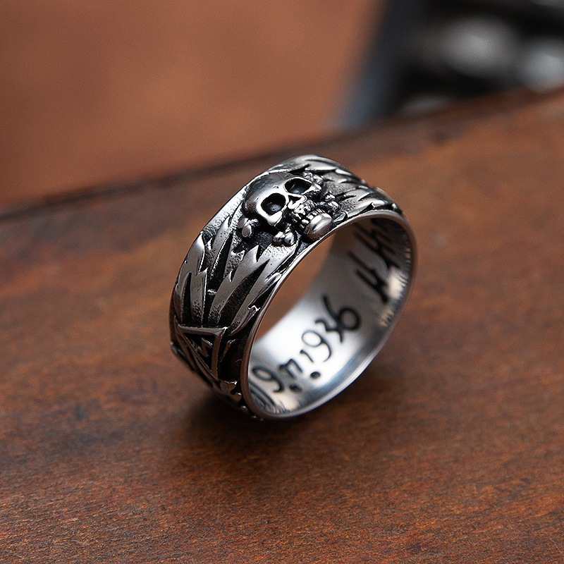 Cincin Pria Tengkorak Skull Ring Goth Punk Biker/Cincin Pria Aesthetic Skull Ring /Cincin Pria Retro