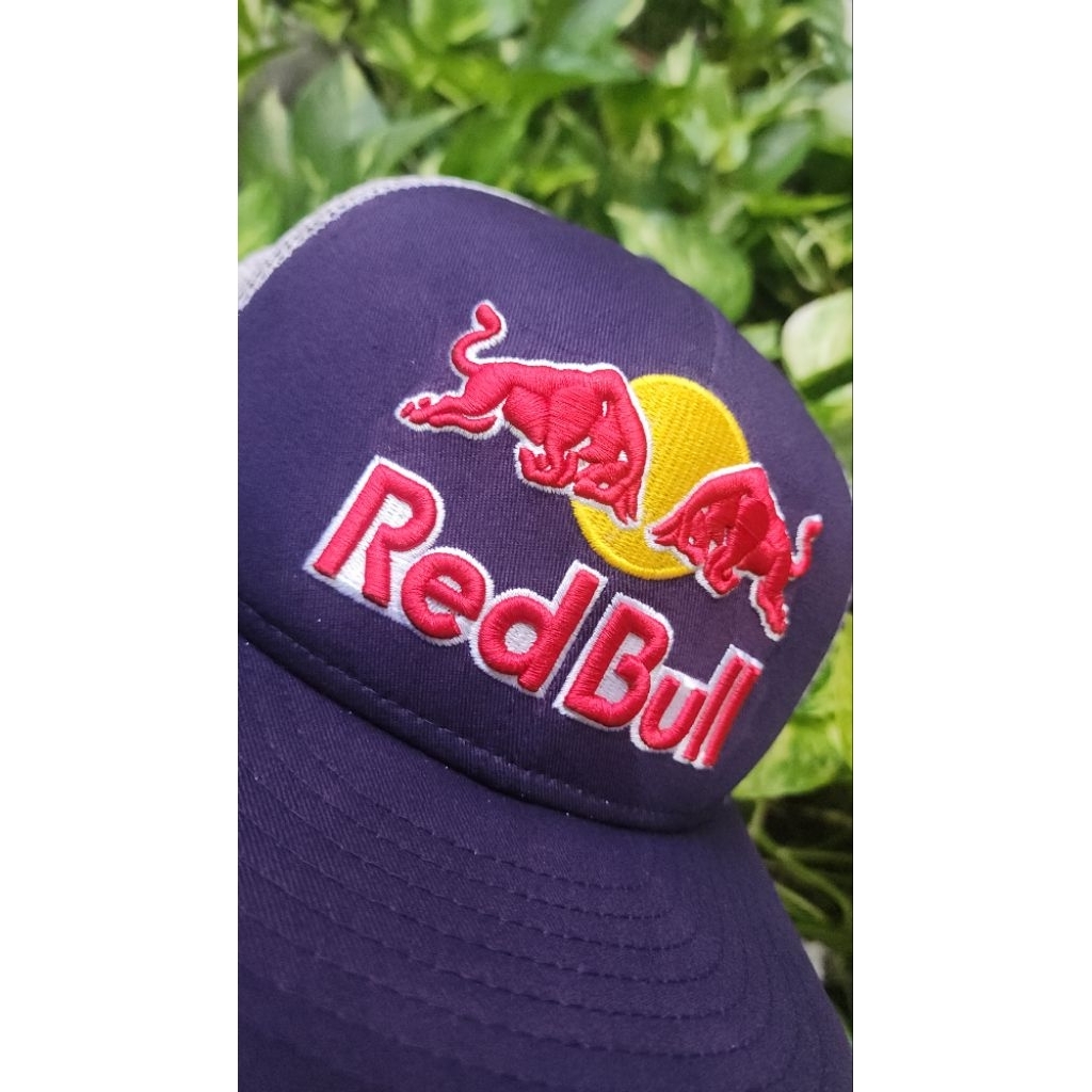 Red Bull - New Era Trucker