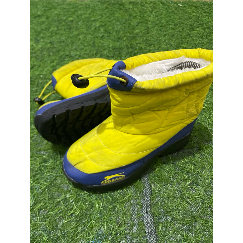 sepatu boots slazenger size 30