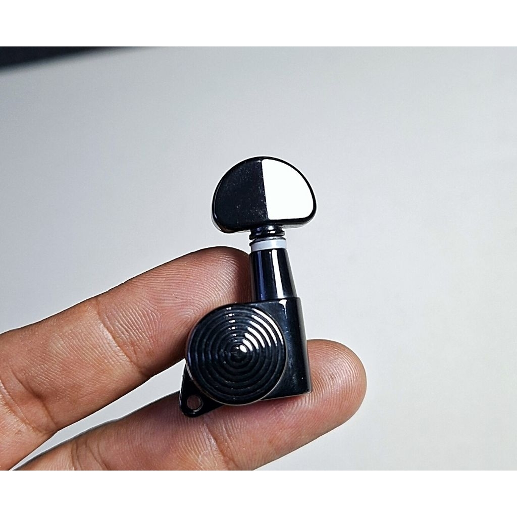 Dryer Gitar Locking tuner Posisi kiri/reverse Hitam