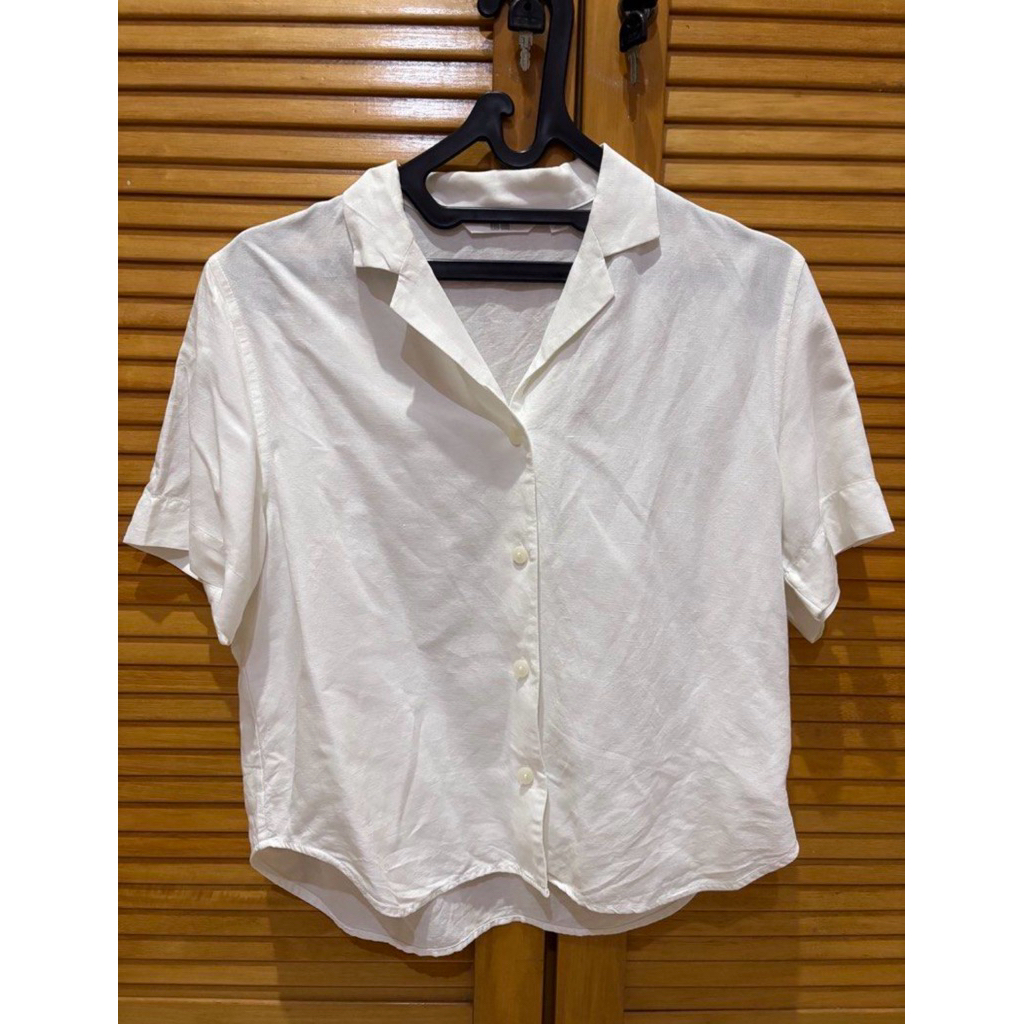 Uniqlo Linen Shirt Short Sleeve (Off White)