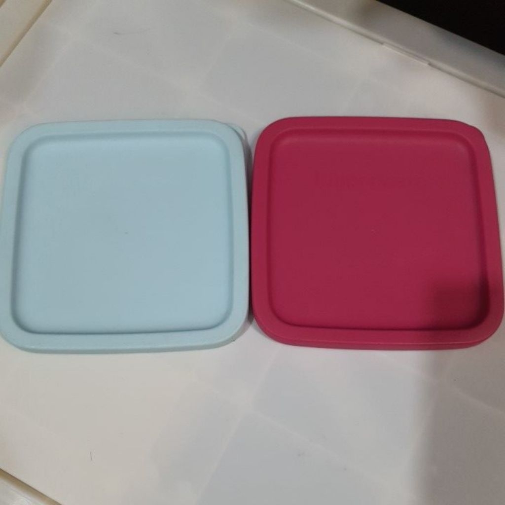 NEW TUTUP SUMMER TUPPERWARE
