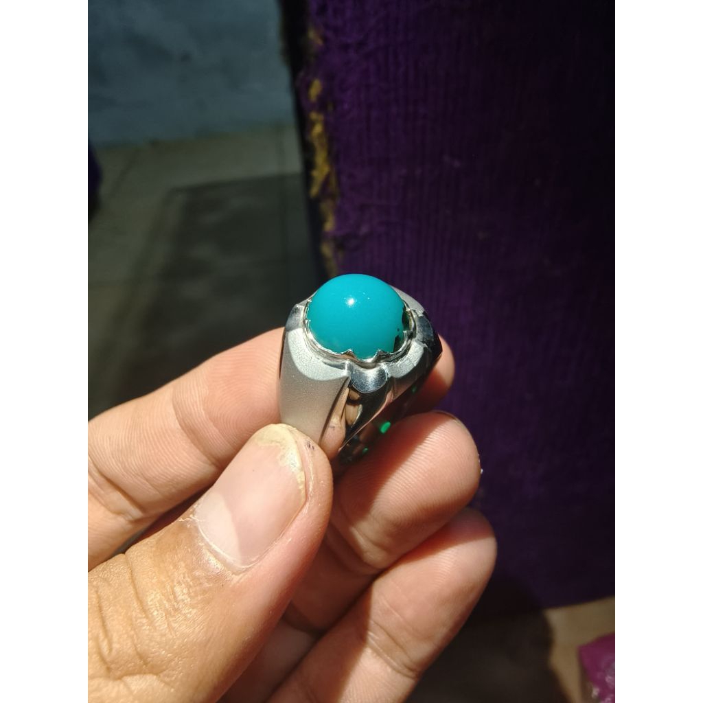 Bacan doko majiko bluish green