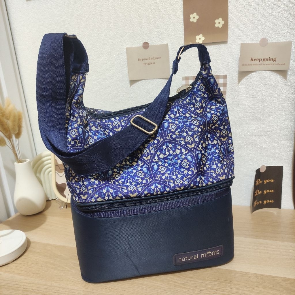 preloved natural moms cooler bag