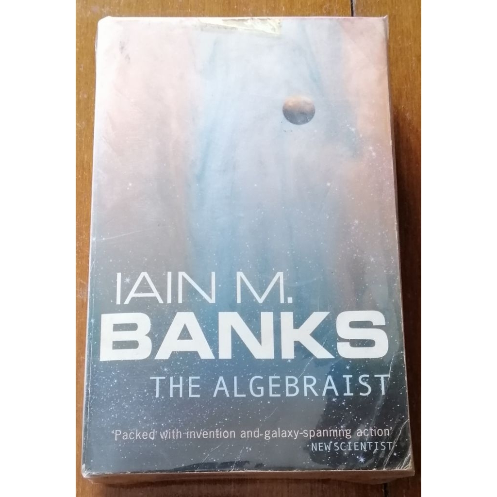 BANKS The Algebraist, by Iain M.
