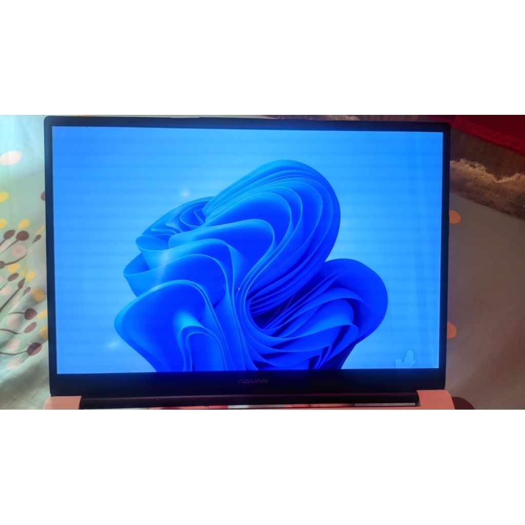 lcd laptop Advan workplus (minus cek video dan deskripsi)