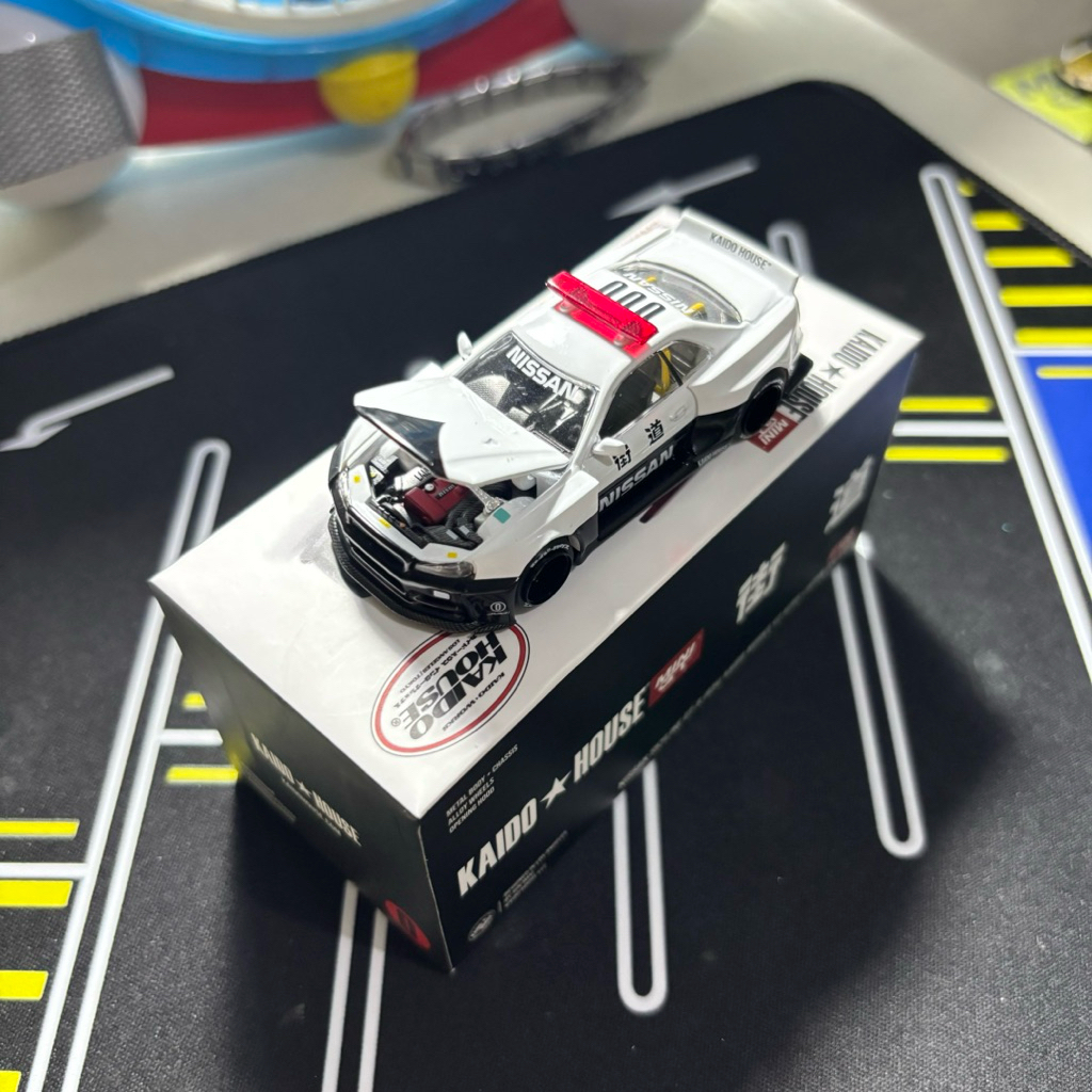 mini gt kaido house nissan gtr r34 police