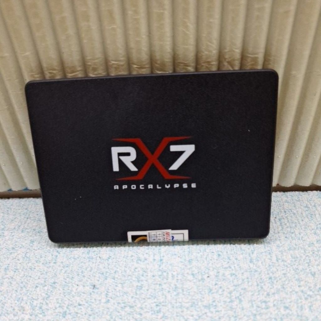 SSD SATA RX7 512 GB NORMAL