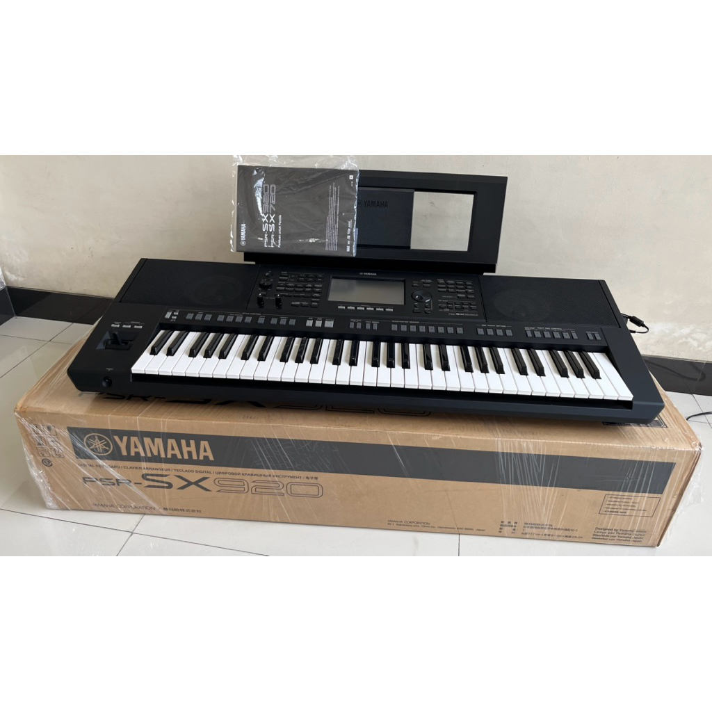 Yamaha PSR - SX 920 bekas