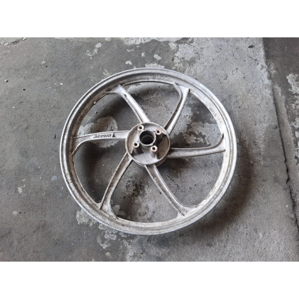 velg racing belakang nagoya pnp kuluarga yamaha