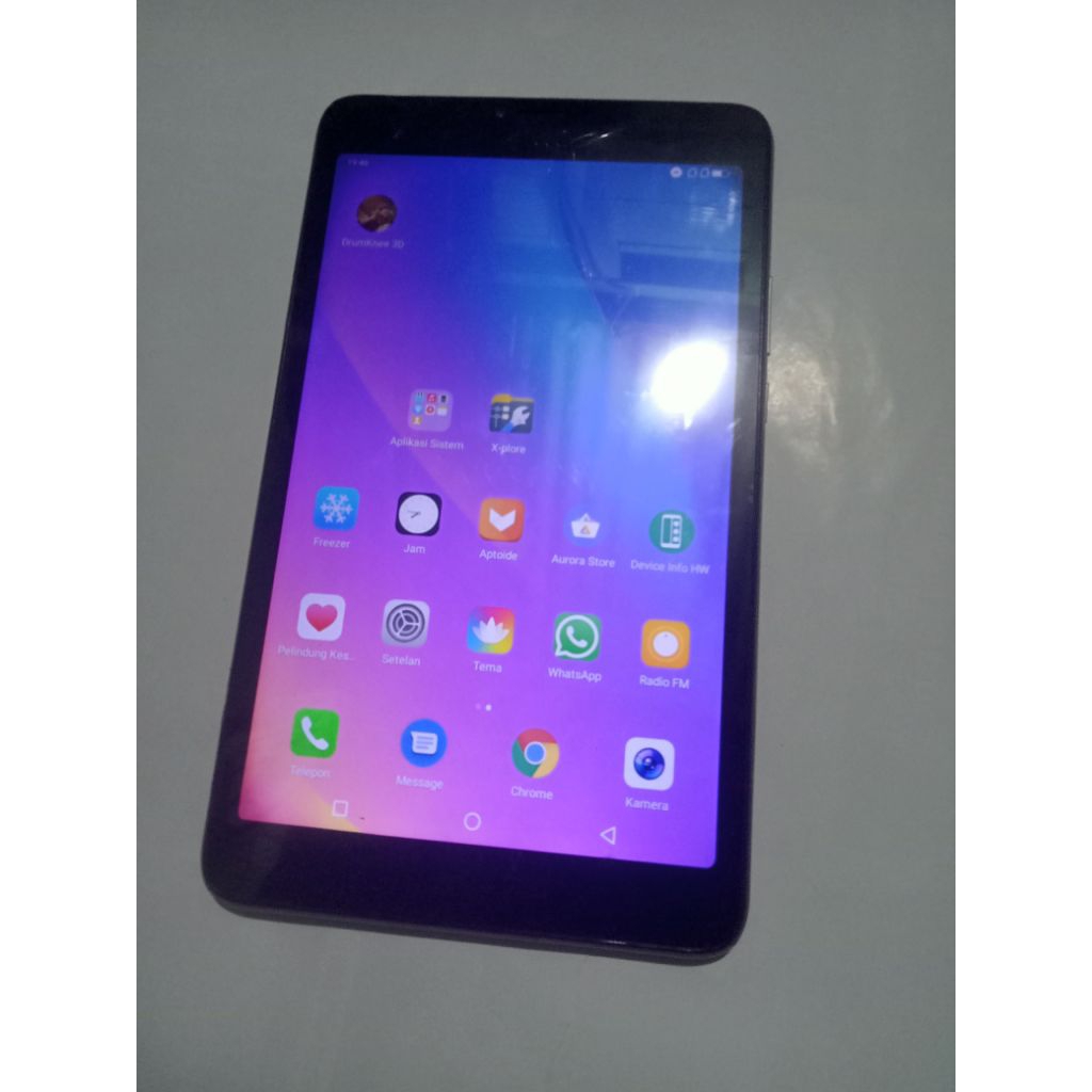 Advan g tab 8001 layar 8 inc