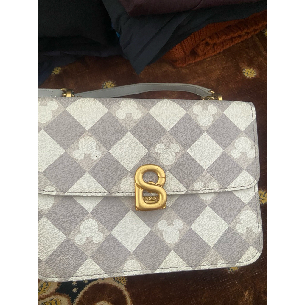 Donna Bag x Disney Buttonscarves