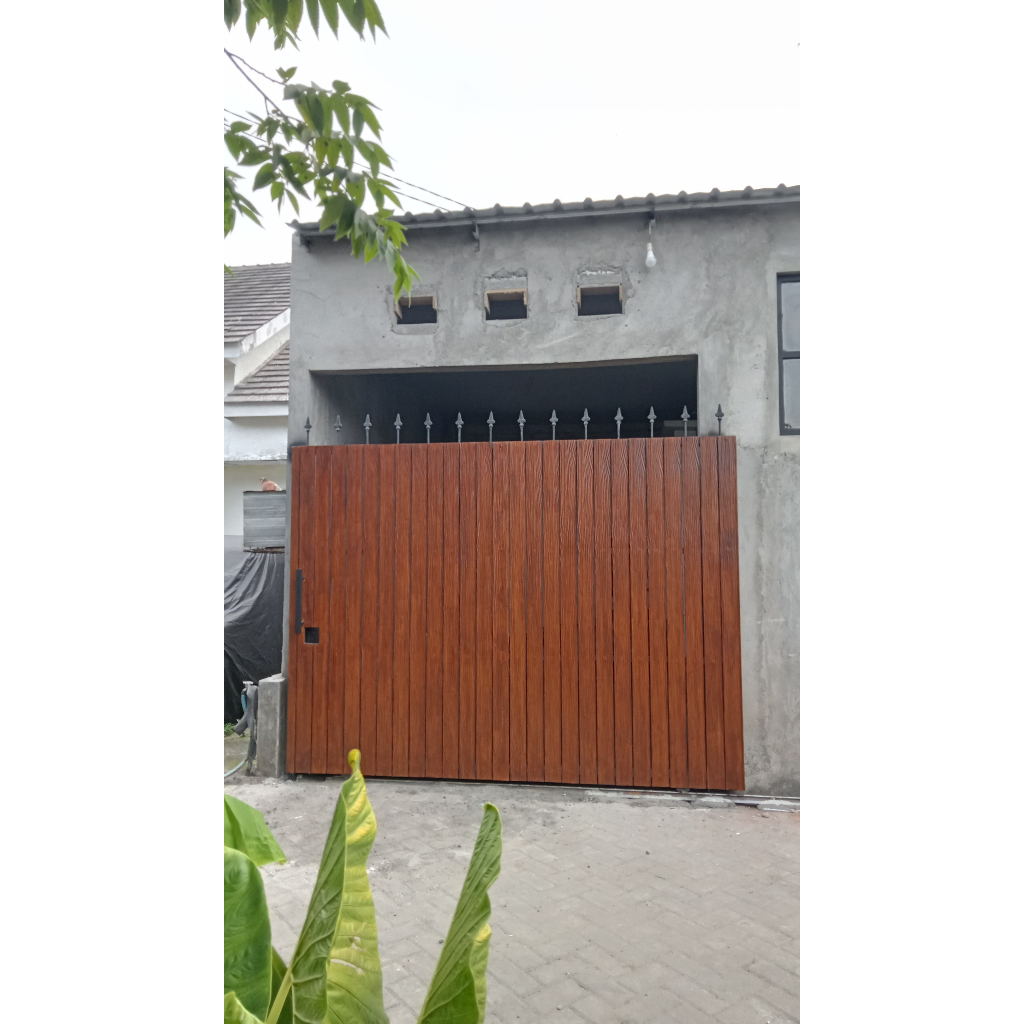 Pagar Rumah Woodplank