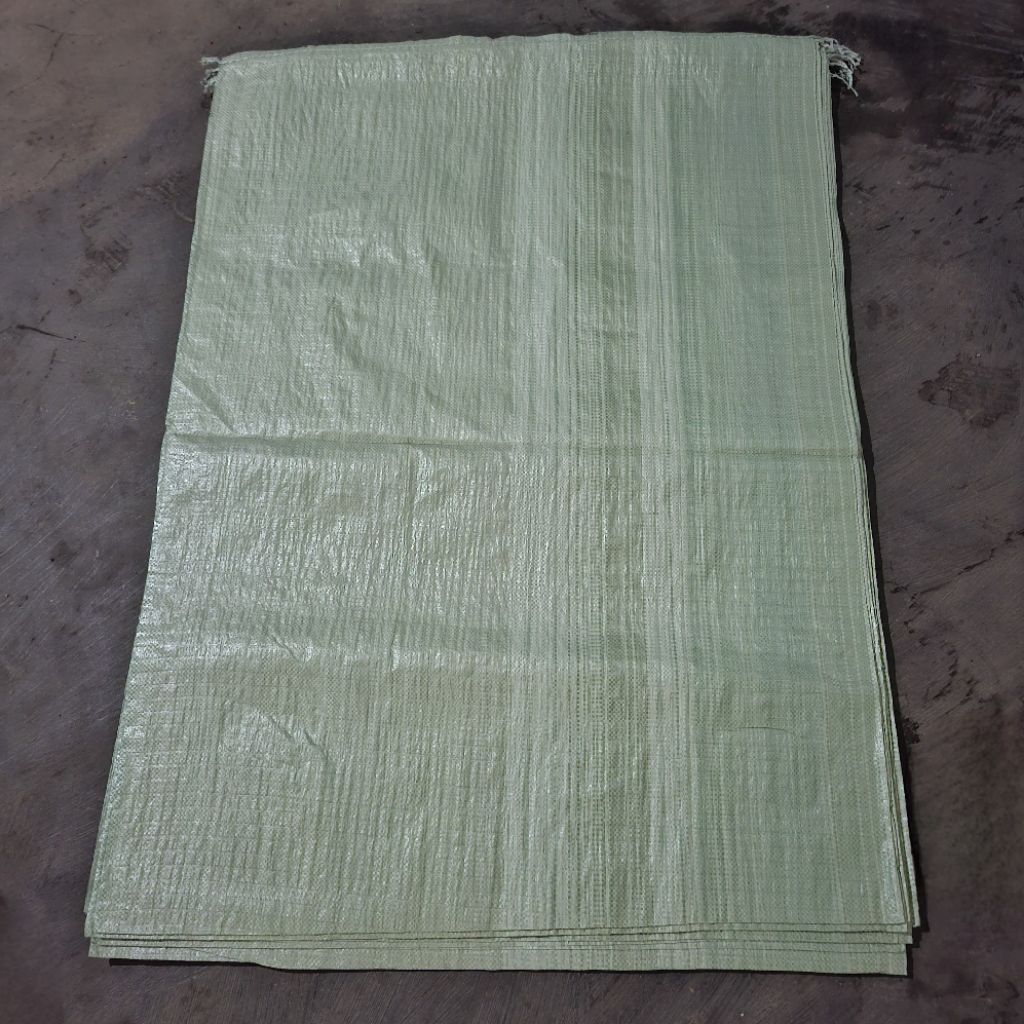Karung 90x130 cream