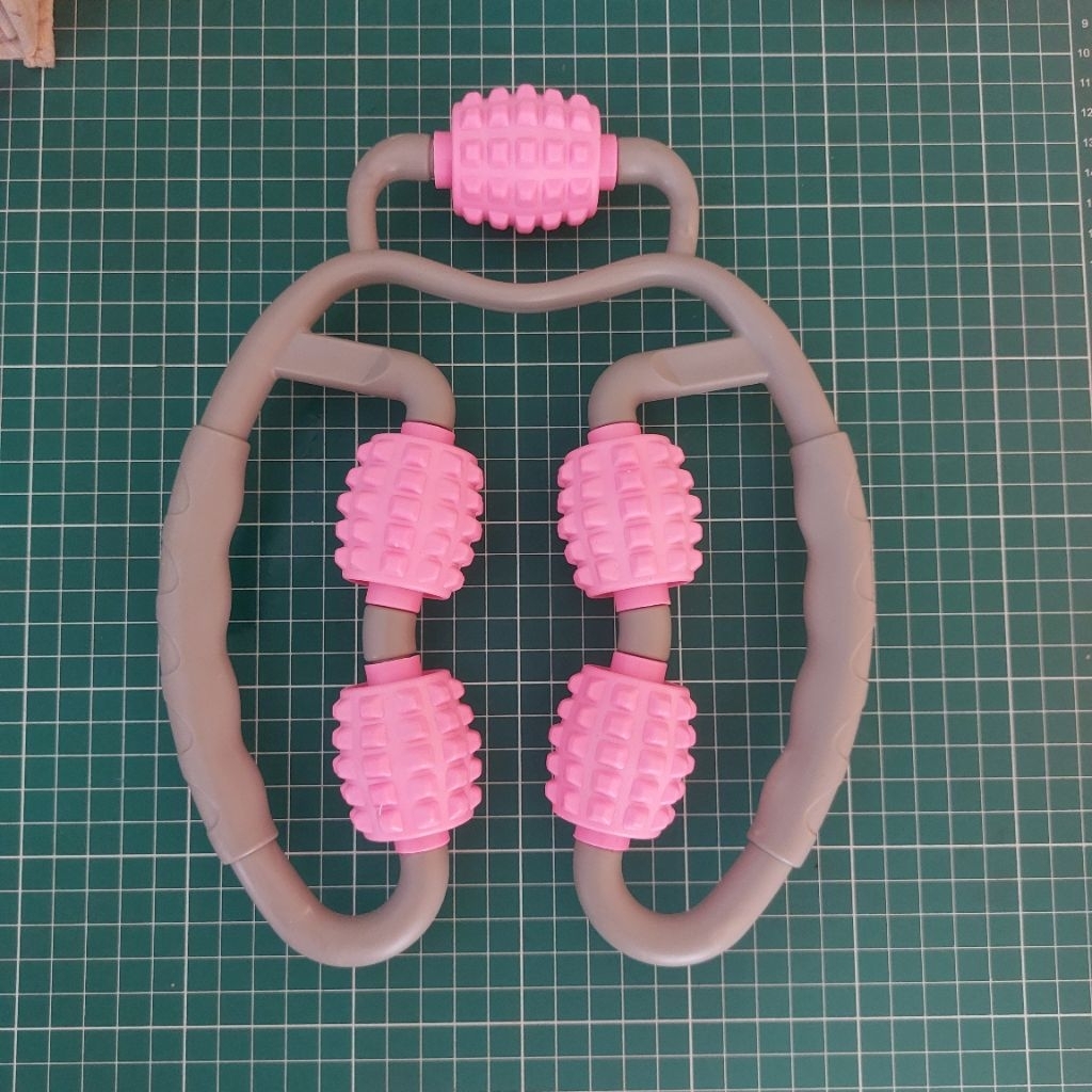 Preloved Speeds Roler Massager