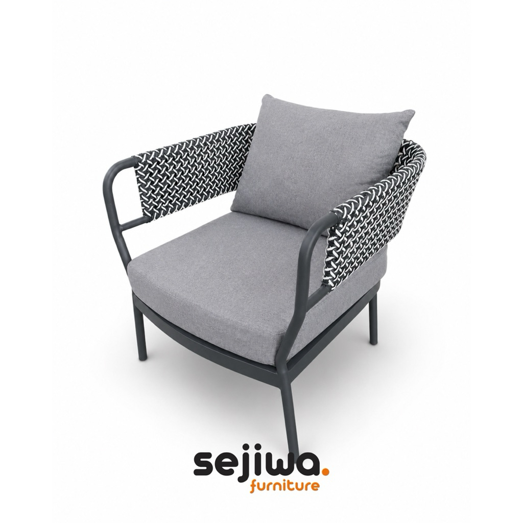 Sejiwa Furniture - Kursi Santai Outdoor Rotan Sintetis / Kursi Tamu Outdoor Rotan Sintetis
