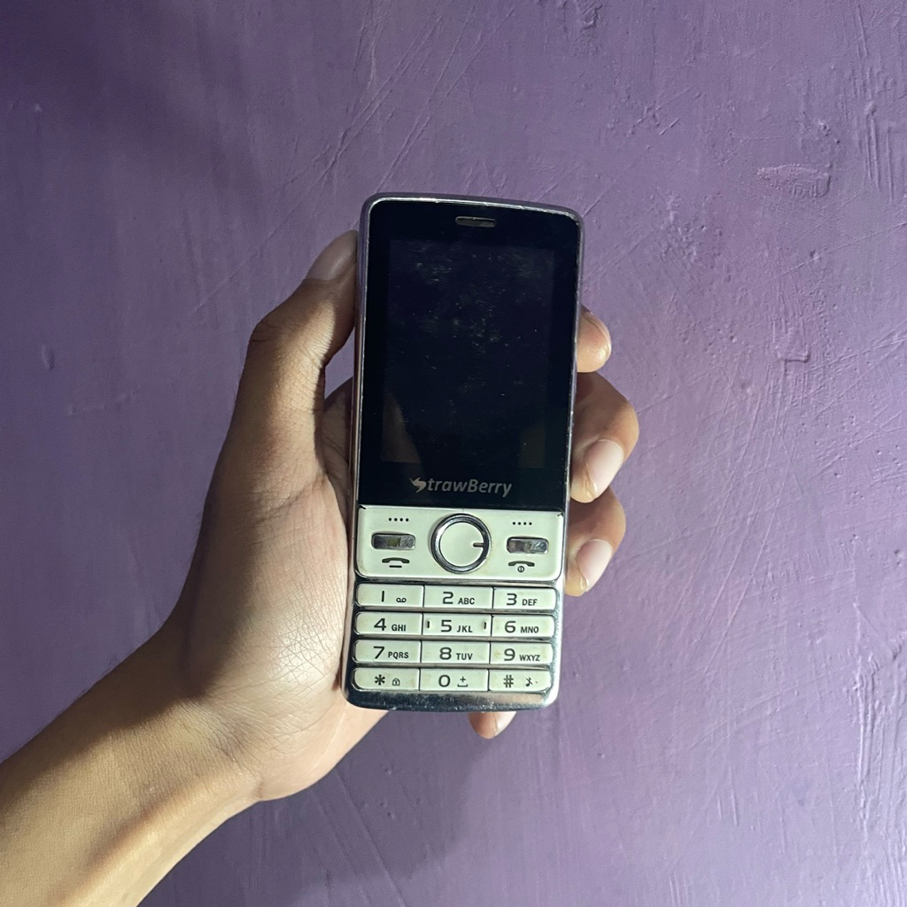 Hp Strawberry jadul