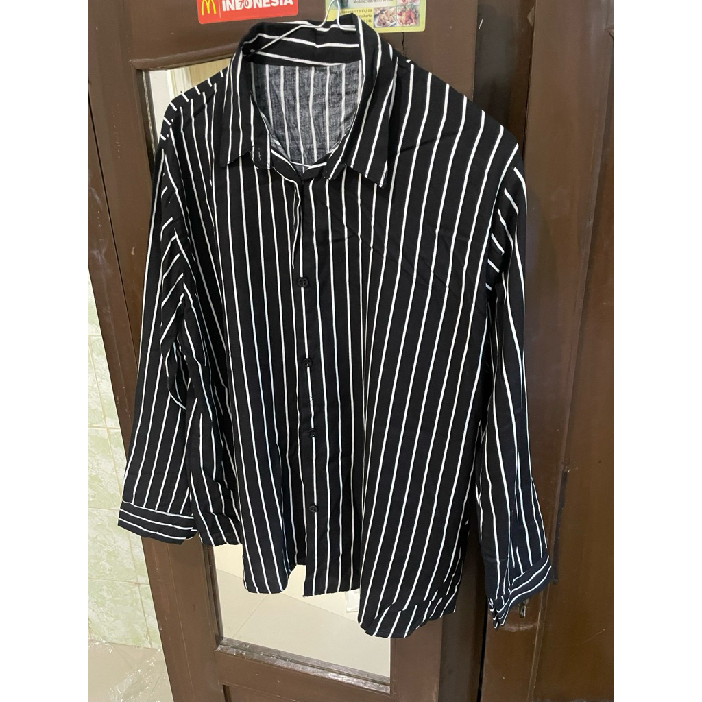 Preloved Kemeja Salur