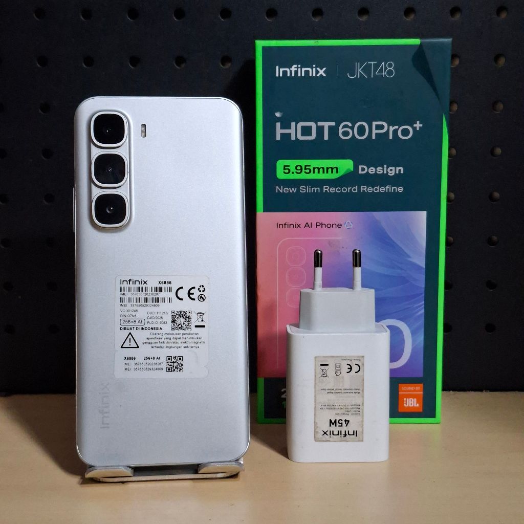 INFINIX HOT 60 PRO PLUS 8/256GB SECOND BERGARANSI