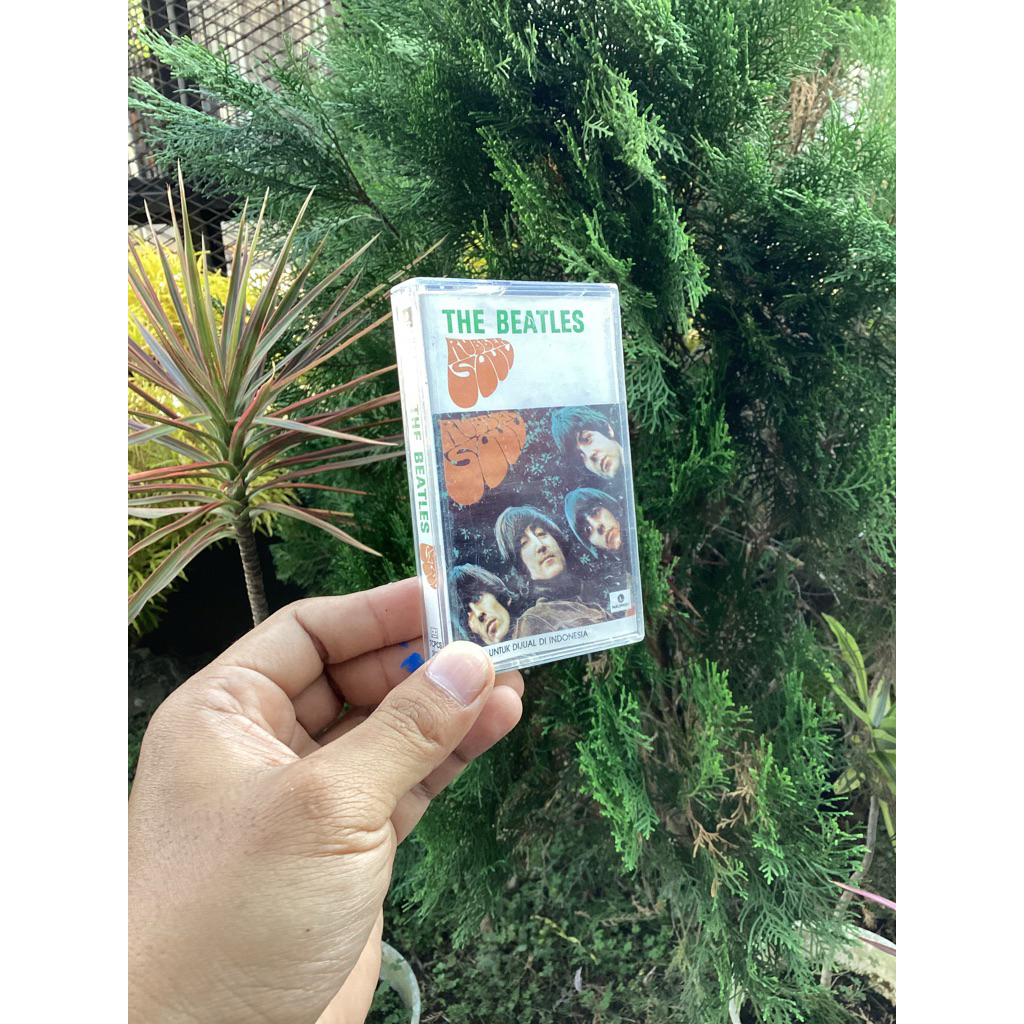 kaset pita the beatles rubber soul