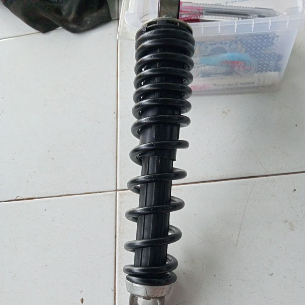 shock scoopy fi,ori lepasan