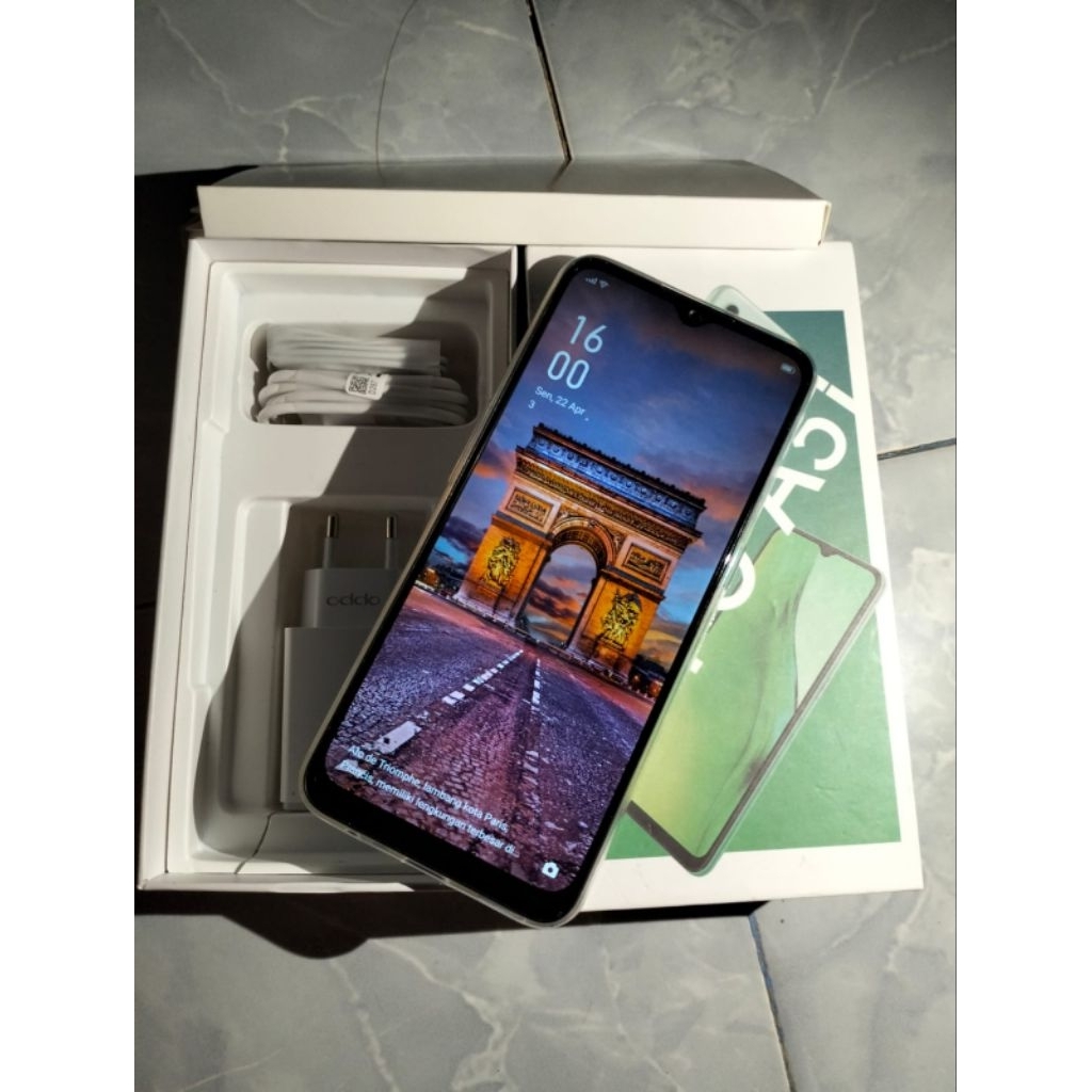 Oppo a31 ram 8/256