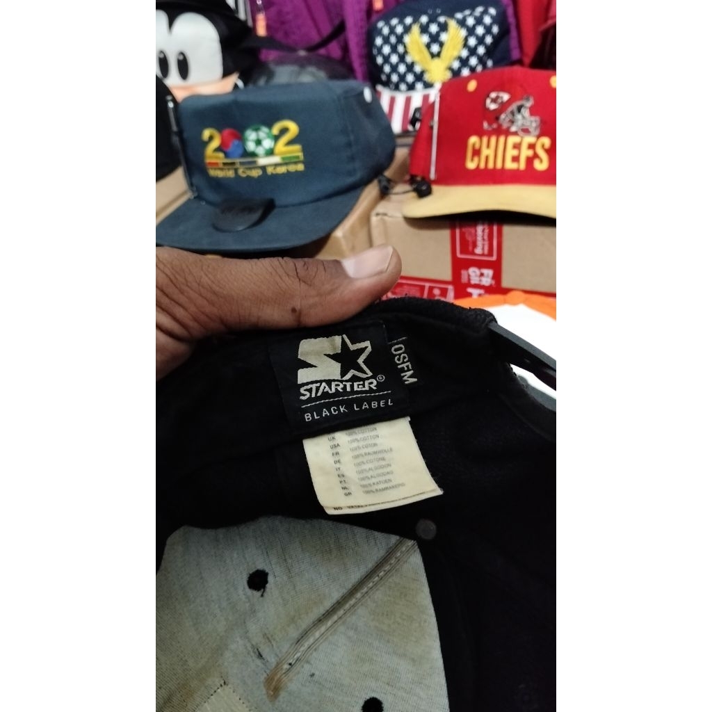 topi.carhartt.x.starter