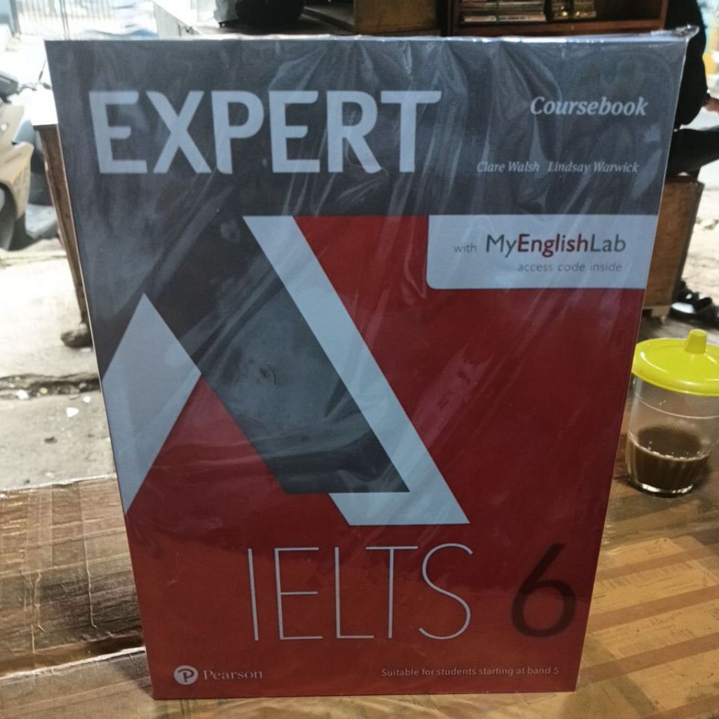 Buku Expert Ielts 6 Coursebook