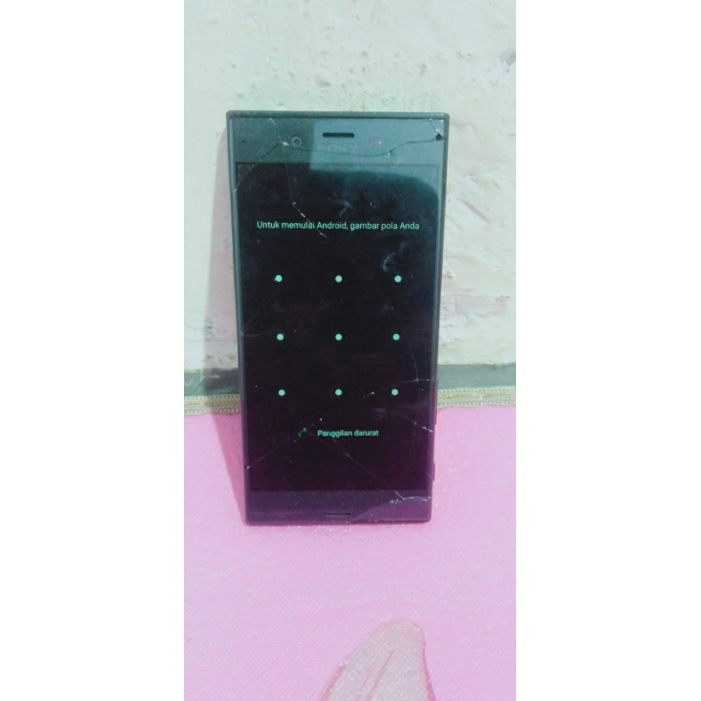 Minusan Sony experia xzs (so-03j) , anggep saja juall mesin
