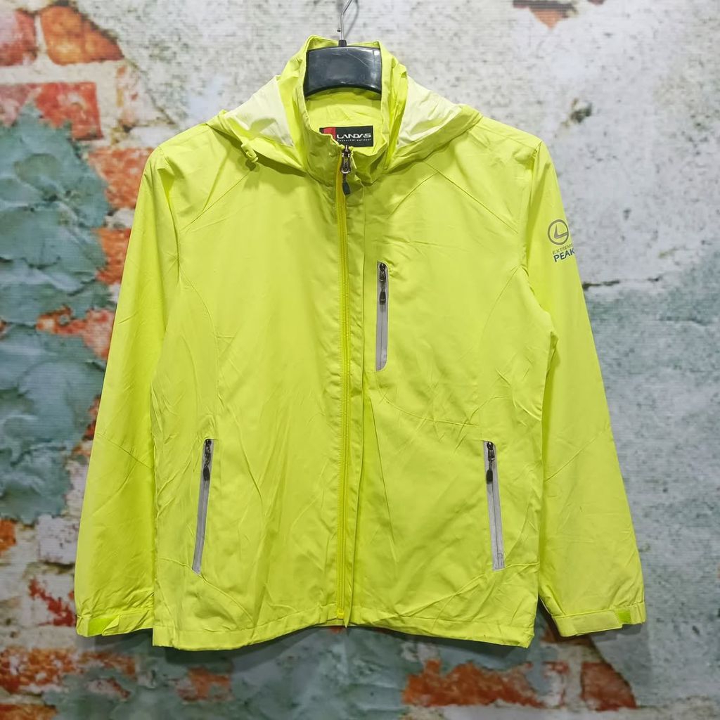jaket outdoor LANDAS TECHNICAL tebal size M casual bagus