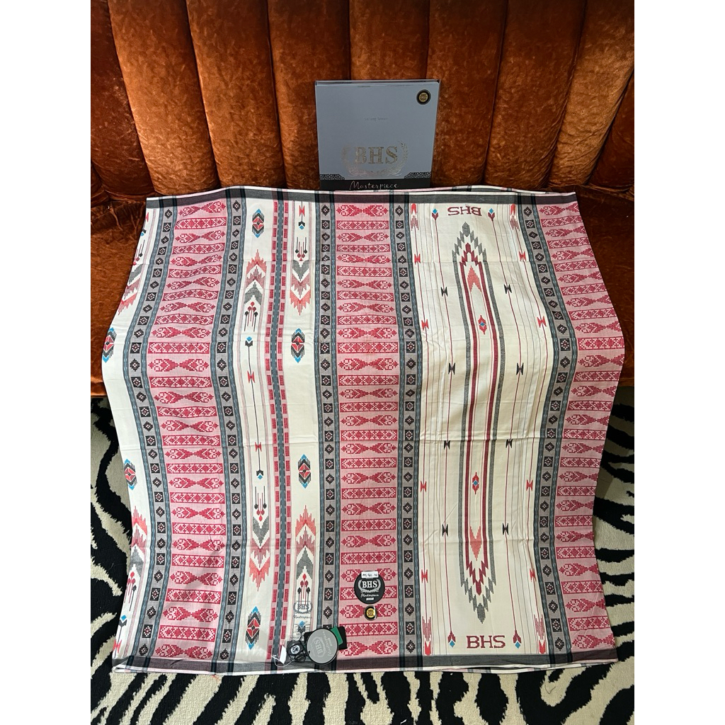 Sarung BHS Mercerized Sutra Spunsilk Masterpiece Signature Royal