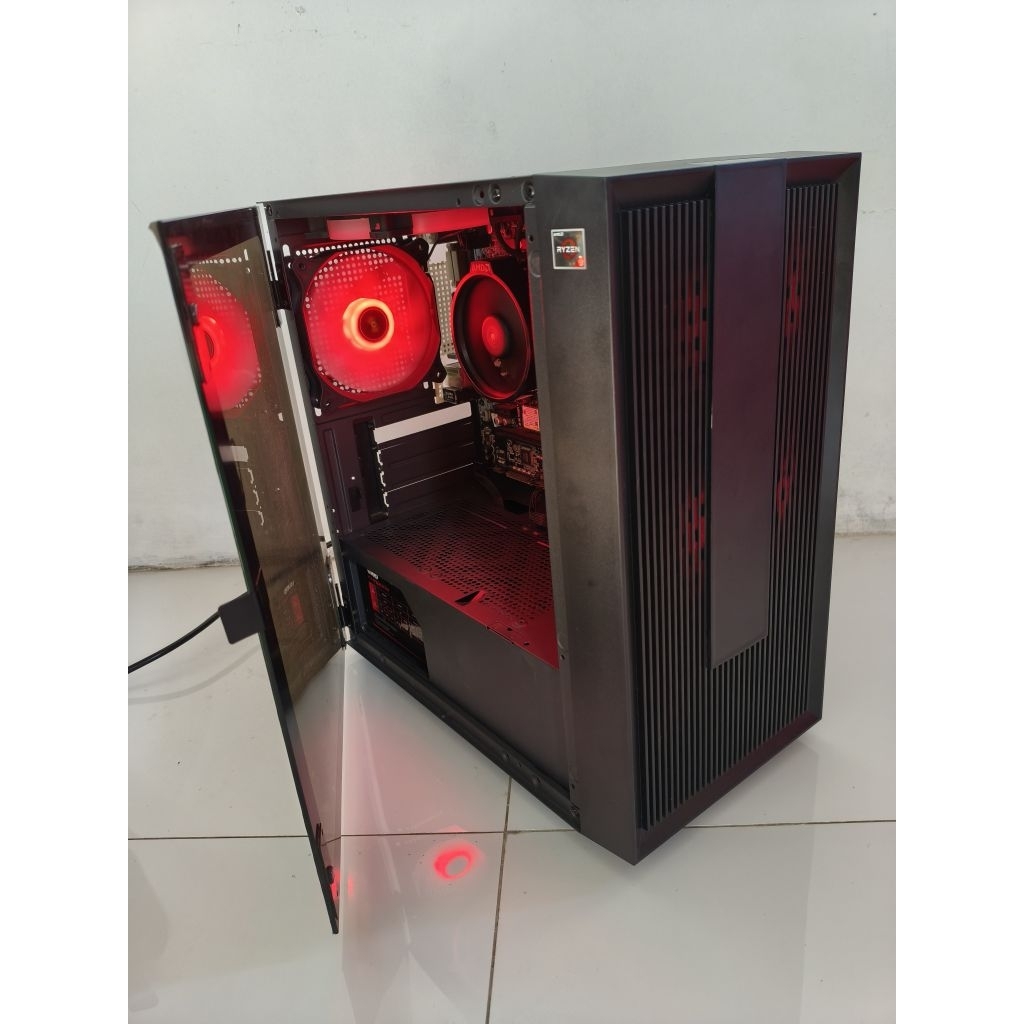 PC Komputer Ryzen 3 2200g Ram 8gb Nvme 256gb normal