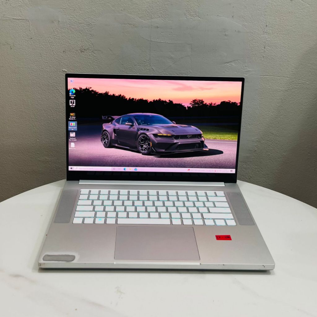 Laptop Gaming Razer Blade 15 Core i7 10750H Nvidia RTX 2070 8GB Ram 16 GB SSD 512GB Laptop Gaming Be