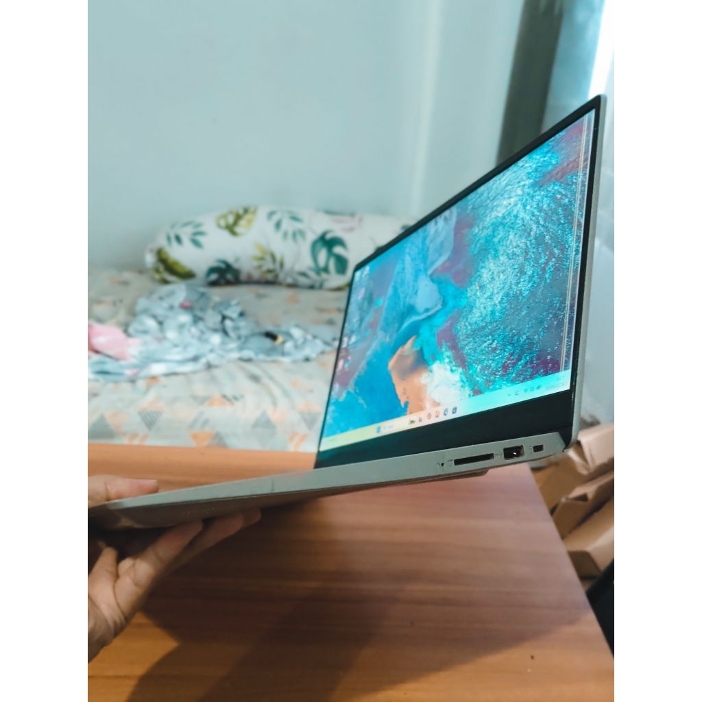 Laptop Slim, BU Lenovo Ryzen 7 ssd, ryzen 5 core i7