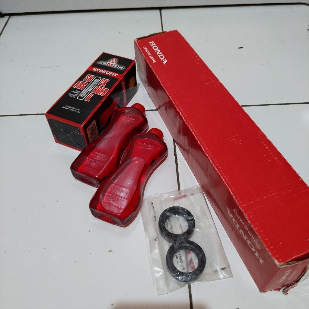Seal+Oli Shock depan Motor Revo Absolute,Revo Fit,Revo X,Revo 110,Revo FI, Revo AT~KWB