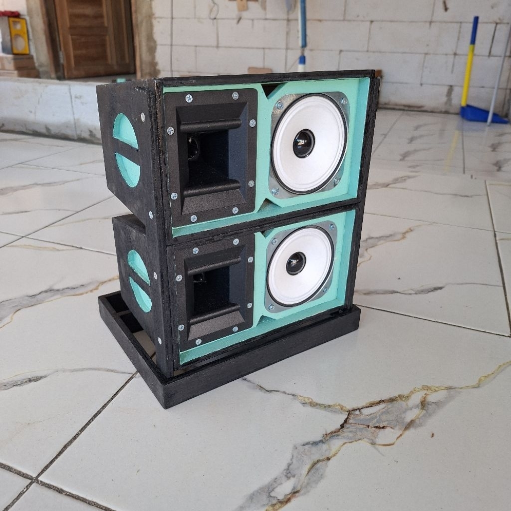 LINE ARRAY 4 INC DOUBLE