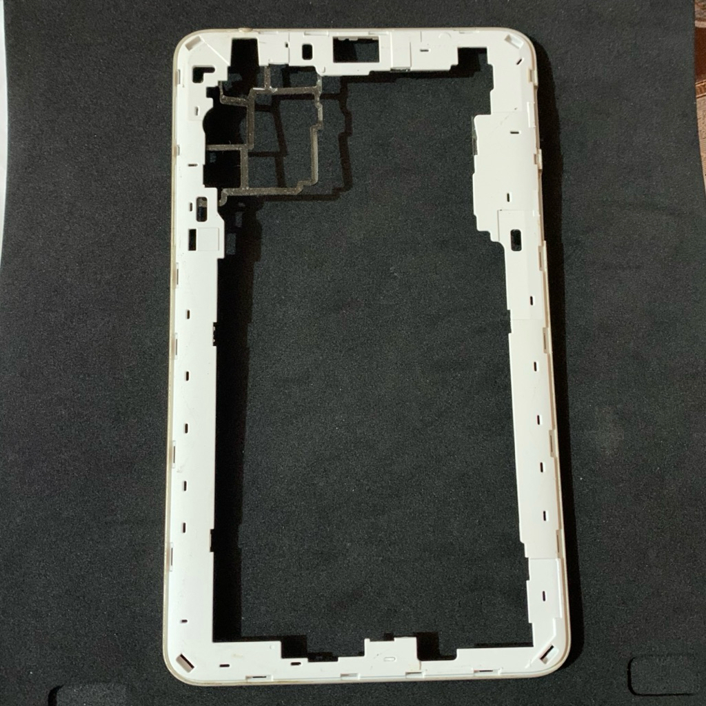 Tutup Mesin + Bezel Pinggir Samsung Tablet A 7.0 (2016) (SM-T285) ORI Minus