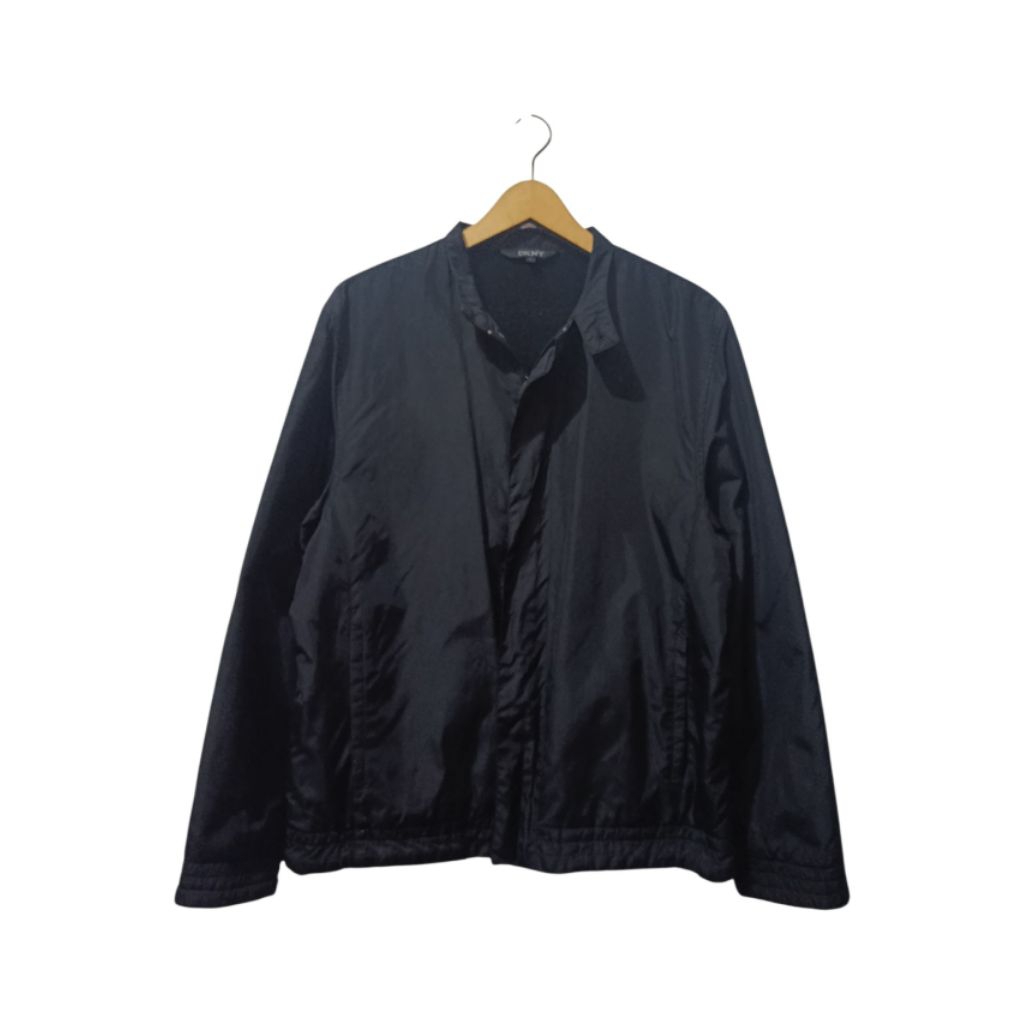 windbreaker second