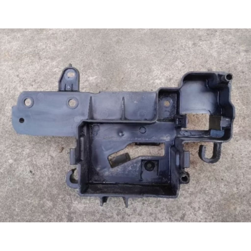 TERMURAH Tempat aki Box kelistrikan box accu byson universal supermoto herex custom trail motor modi